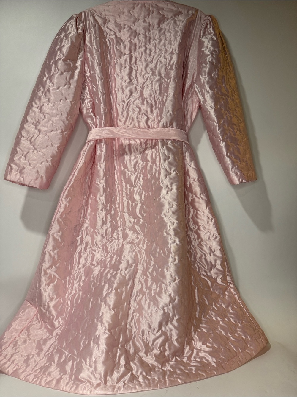 Vintage Cozy Quit Pink Robe - Picture 2 of 9